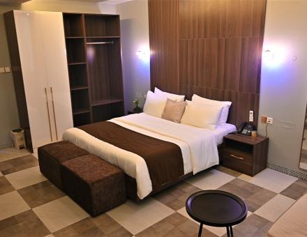 SHAPPHIRE STANDARD 105